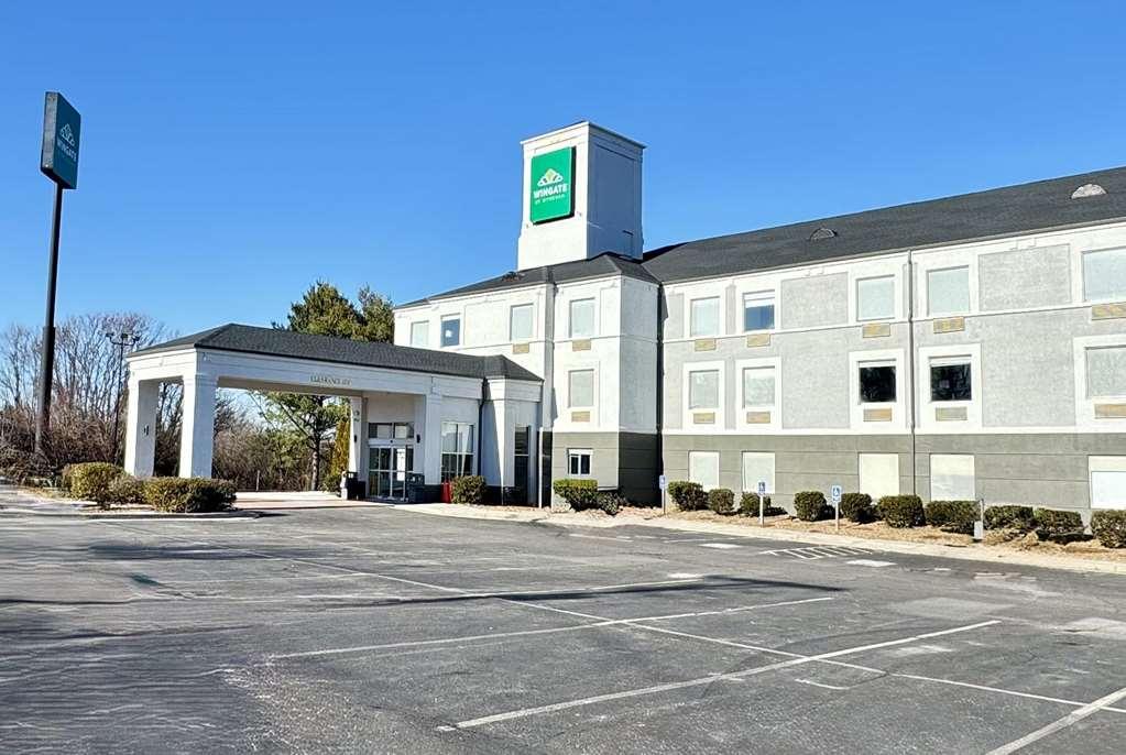 Wingate By Wyndham Dublin Near Claytor Lake State Park Bagian luar foto